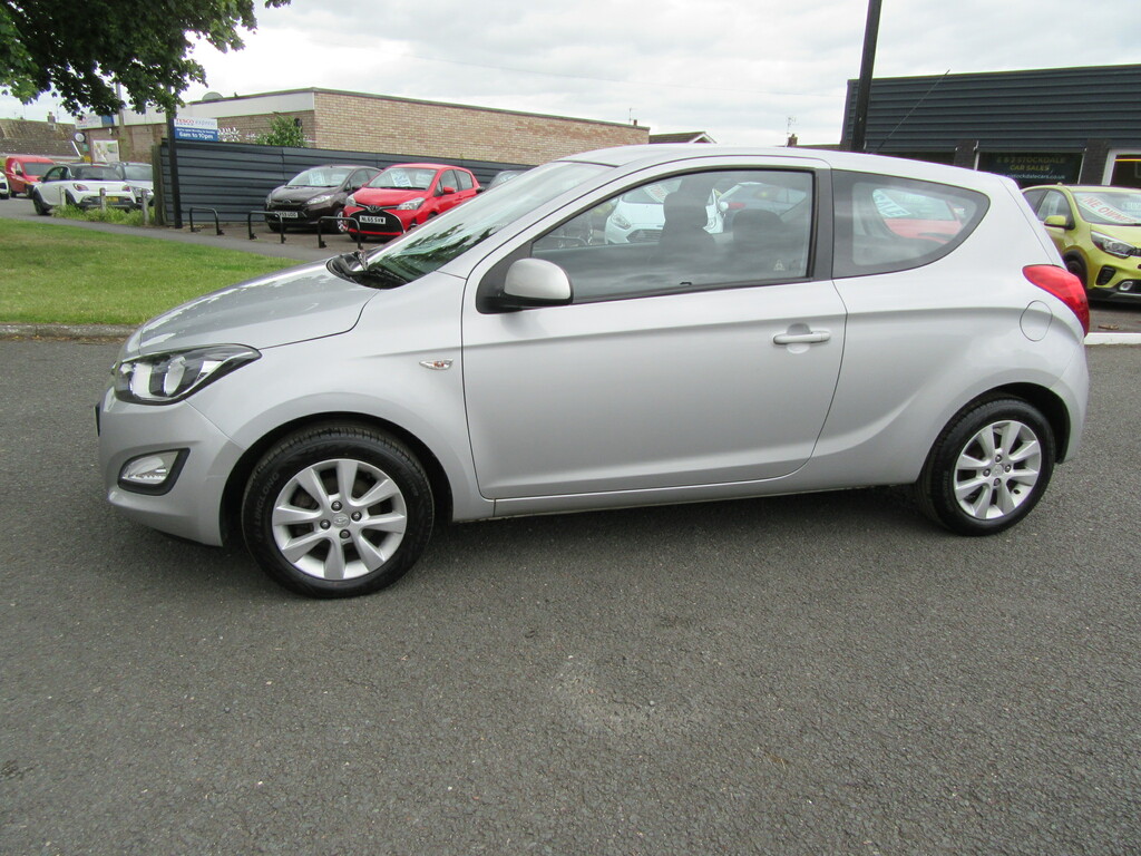 Hyundai I20 1.4 Active  #8