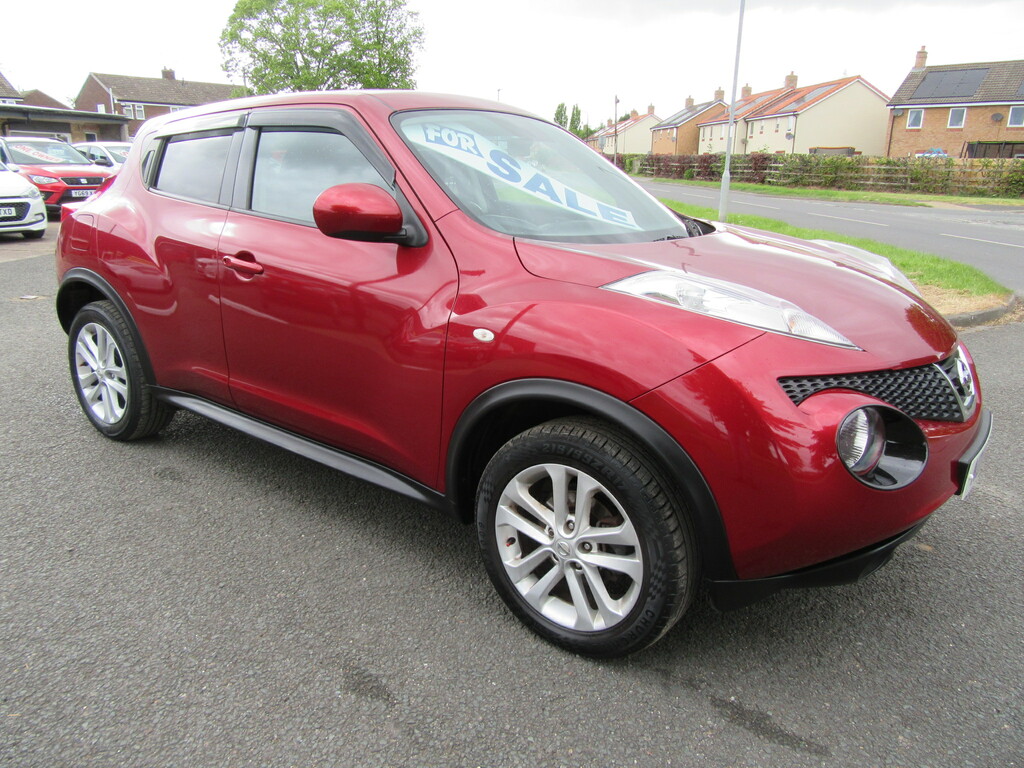 Nissan Juke 1.6 Acenta Premium Black #1