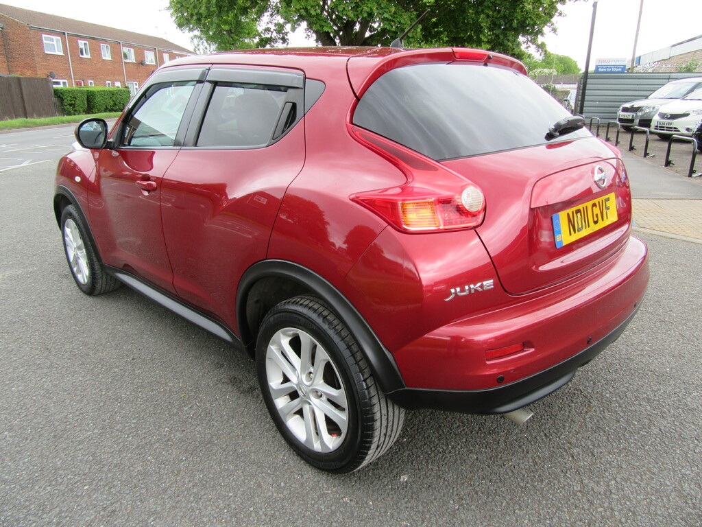 Nissan Juke 1.6 Acenta Premium Black #10