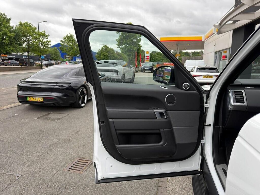 Land Rover Range Rover Sport Sport Hse Dyn Sdv6 A White #59