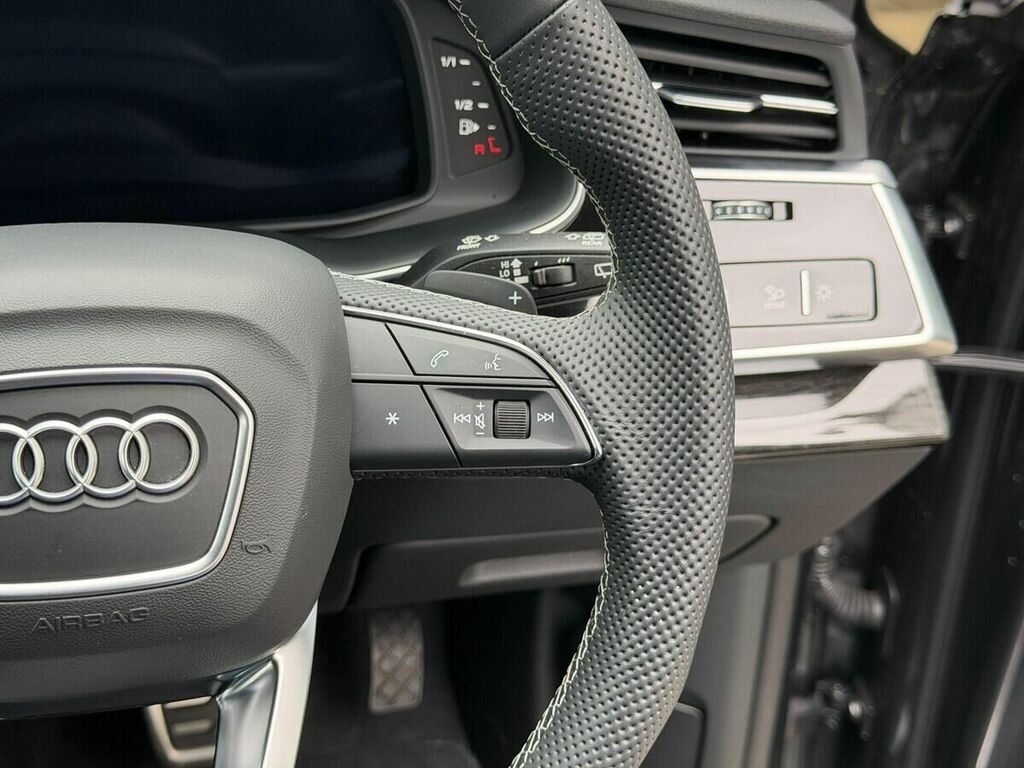 Audi Q8 e tron Sport 50 E-tron Quattro 250,00 Kw Grey #28