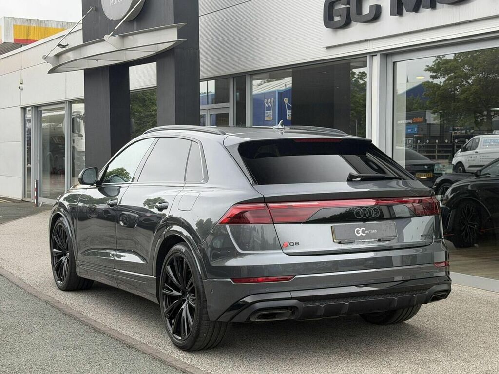 Audi Q8 3.0 Tfsie V6 55 Black Edition Suv Plug- Grey #5