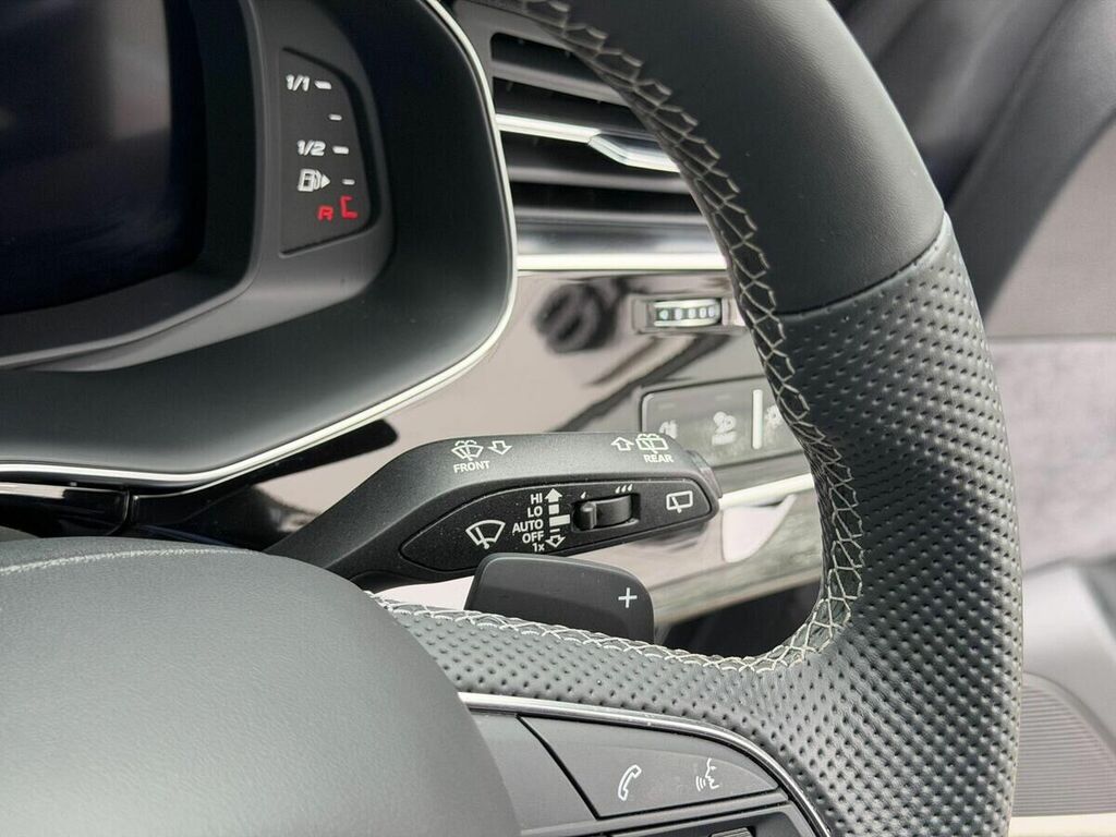 Audi Q8 e tron Sport 50 E-tron Quattro 250,00 Kw Grey #30