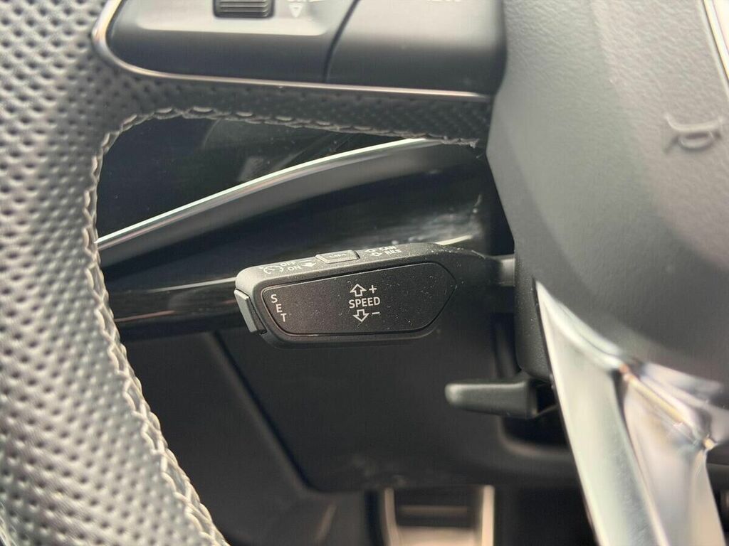 Audi Q8 e tron Sport 50 E-tron Quattro 250,00 Kw Grey #31
