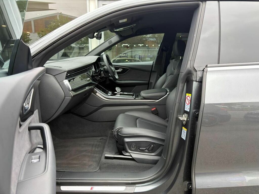 Audi Q8 e tron Sport 50 E-tron Quattro 250,00 Kw Grey #18