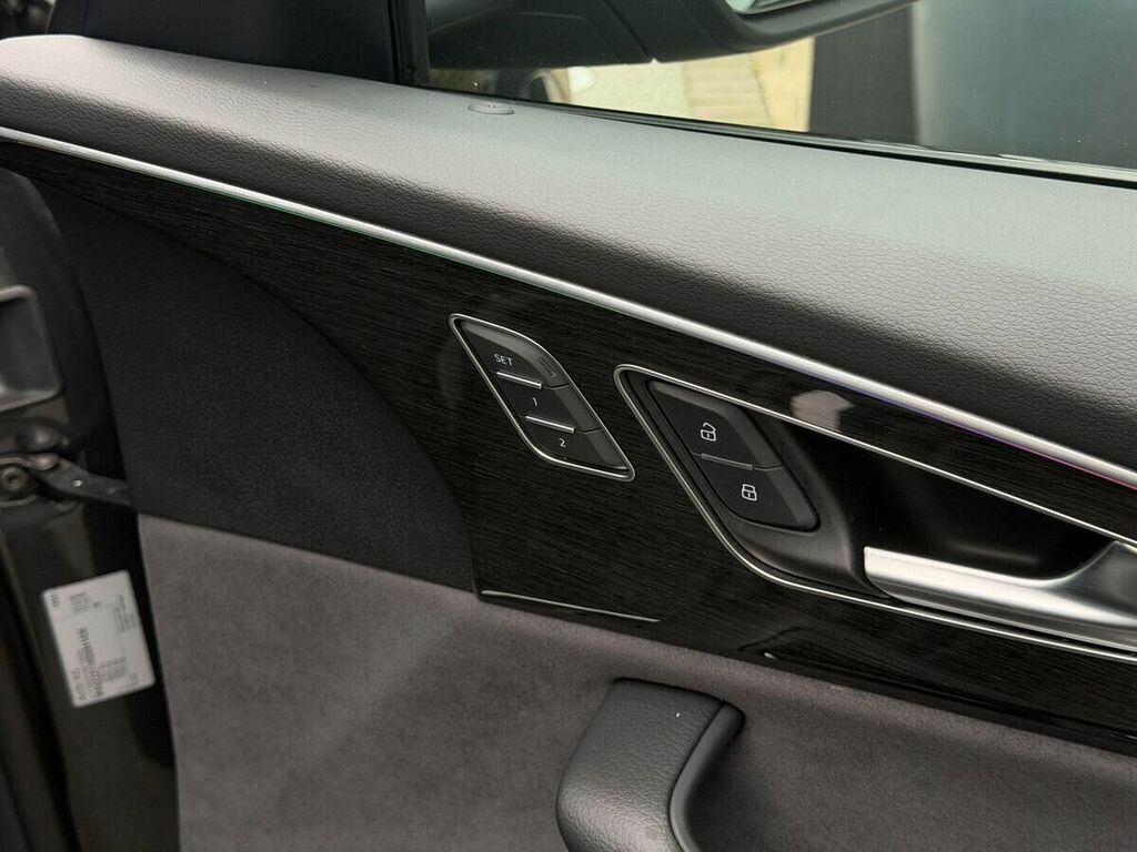 Audi Q8 e tron Sport 50 E-tron Quattro 250,00 Kw Grey #33