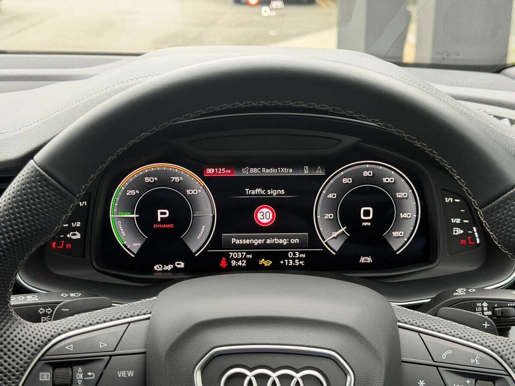 Audi Q8 e tron Sport 50 E-tron Quattro 250,00 Kw Grey #39