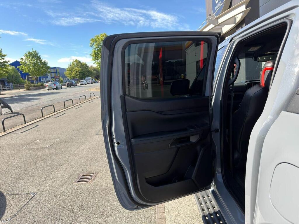 Ford Ranger Pick Up Double Cab Wildtrak 2.0 Ecoblue 205 2 White #48