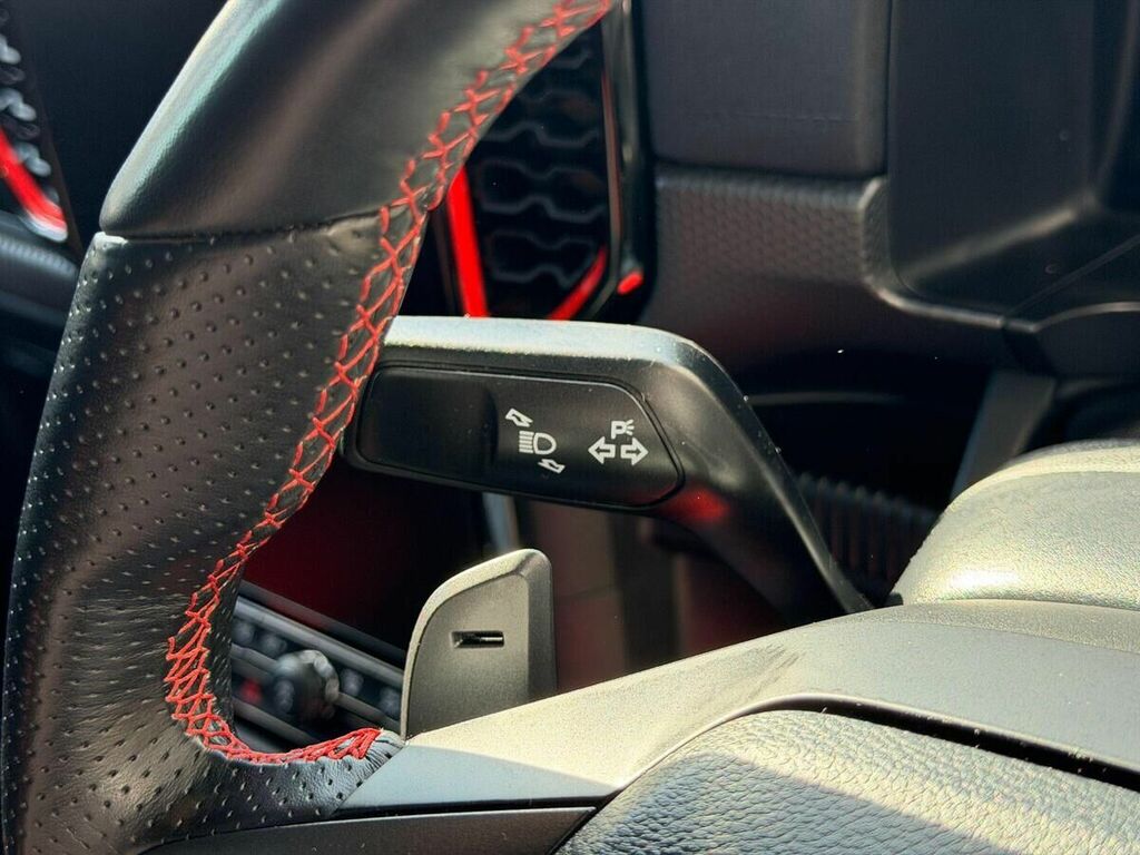 Ford Ranger Pick Up Double Cab Wildtrak 2.0 Ecoblue 205 2 White #26