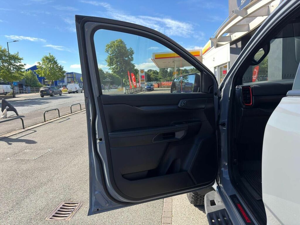 Ford Ranger Pick Up Double Cab Wildtrak 2.0 Ecoblue 205 2 White #50