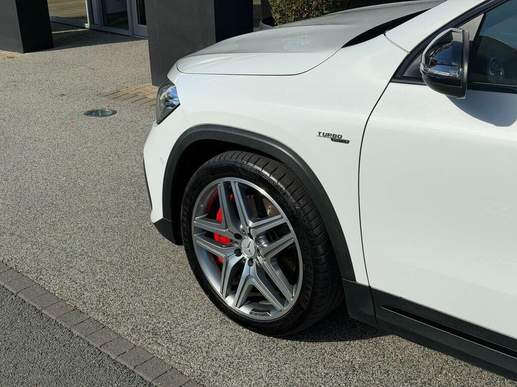 Mercedes-Benz GLA Class Gla 180 Amg Line Premium  #62