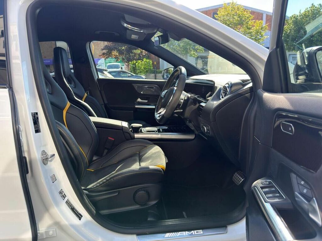 Mercedes-Benz GLA Class Gla 180 Amg Line Premium  #13