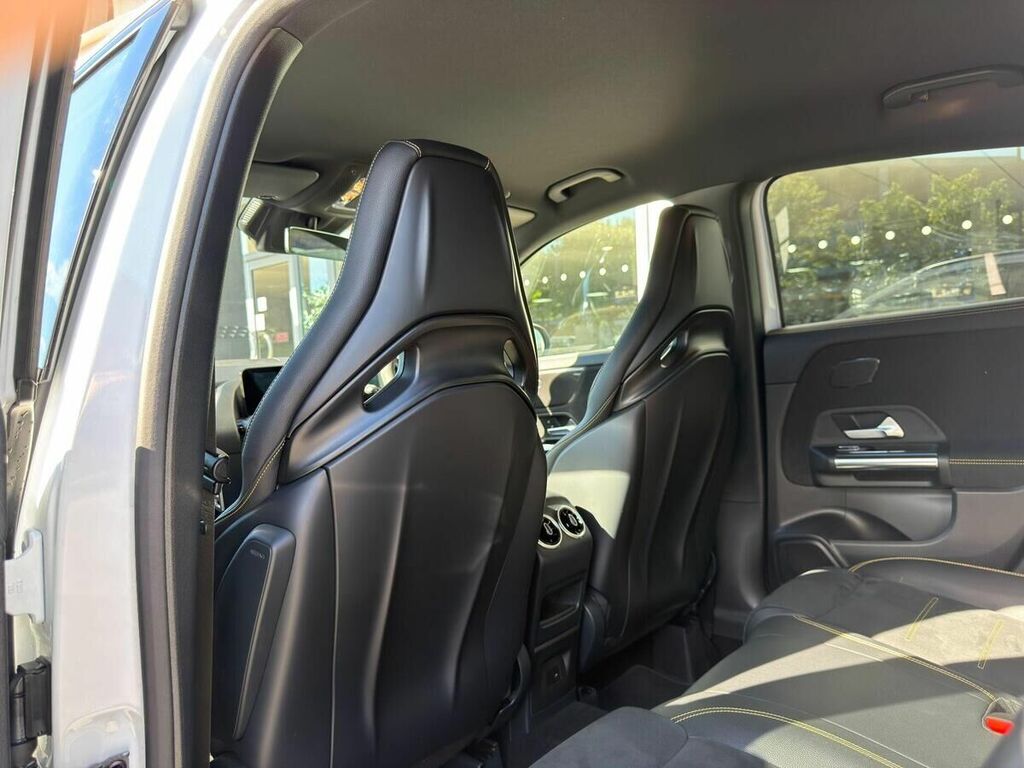 Mercedes-Benz GLA Class Gla 180 Amg Line Premium  #19