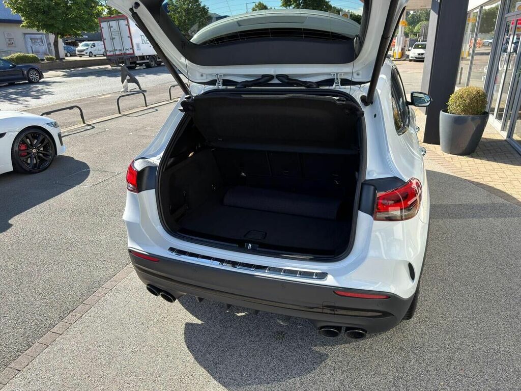 Mercedes-Benz GLA Class Gla 180 Amg Line Premium  #53