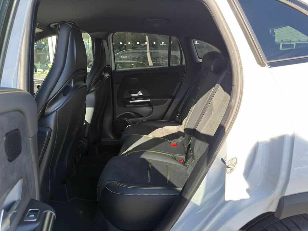 Mercedes-Benz GLA Class Gla 180 Amg Line Premium  #20
