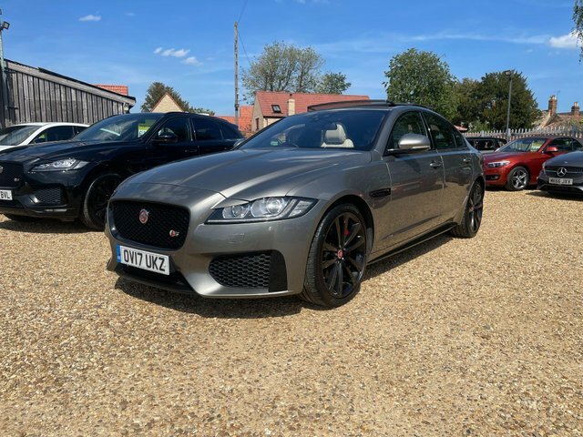Jaguar XF 3.0D V6 S Euro 6 S S OV17UKZ Silver #3