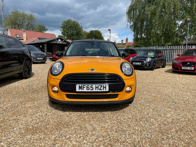 Mini Hatch 1.5 Cooper D Euro 6 S S Orange #2