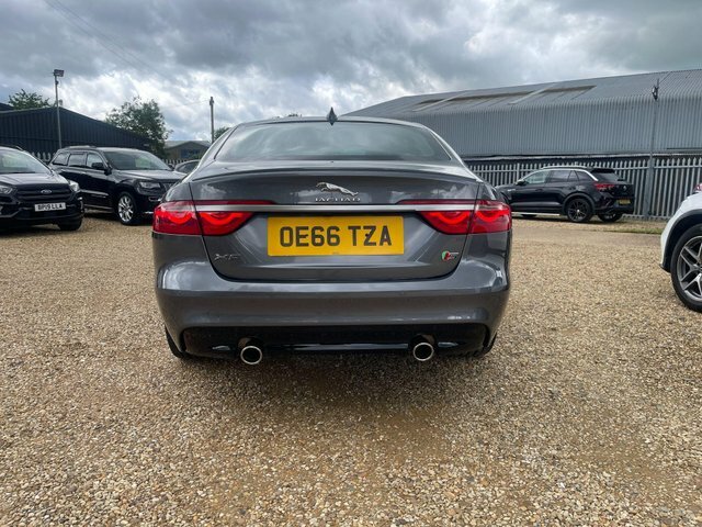 Jaguar XF 3.0D V6 S Saloon Euro 6 S S 300 Grey #5