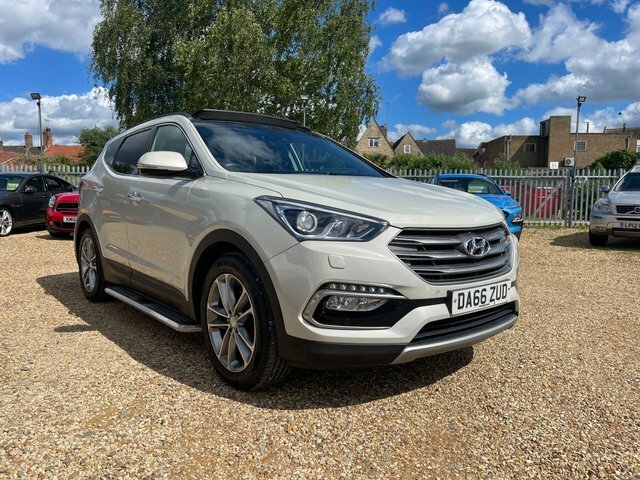 Hyundai Santa Fe 2.2 Crdi Blue Drive Premium Se 4Wd Euro 6 S White