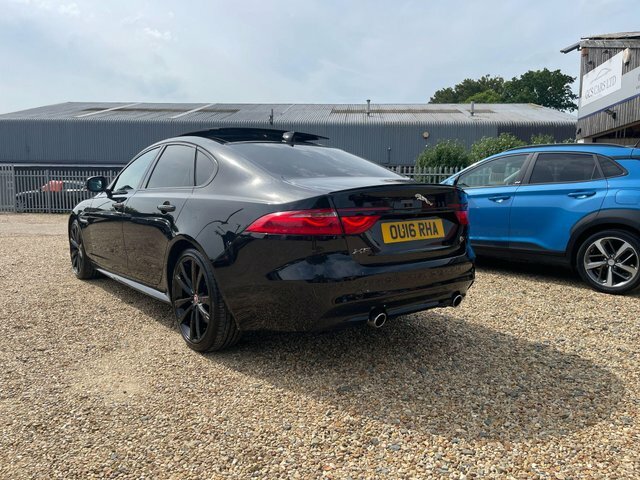 Jaguar XF 3.0D V6 S Euro 6 S S Black #3