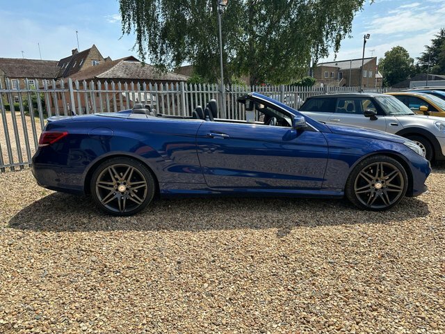 Mercedes-Benz E Class 2.1 E220d Amg Line Edition Cabriolet G-tronic Eur Blue