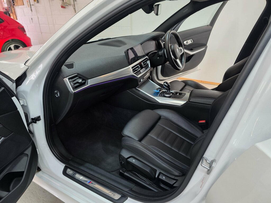 BMW 3 Series 2.0 330E 12Kwh M Sport Touring Plug-in KM70NXV White #5