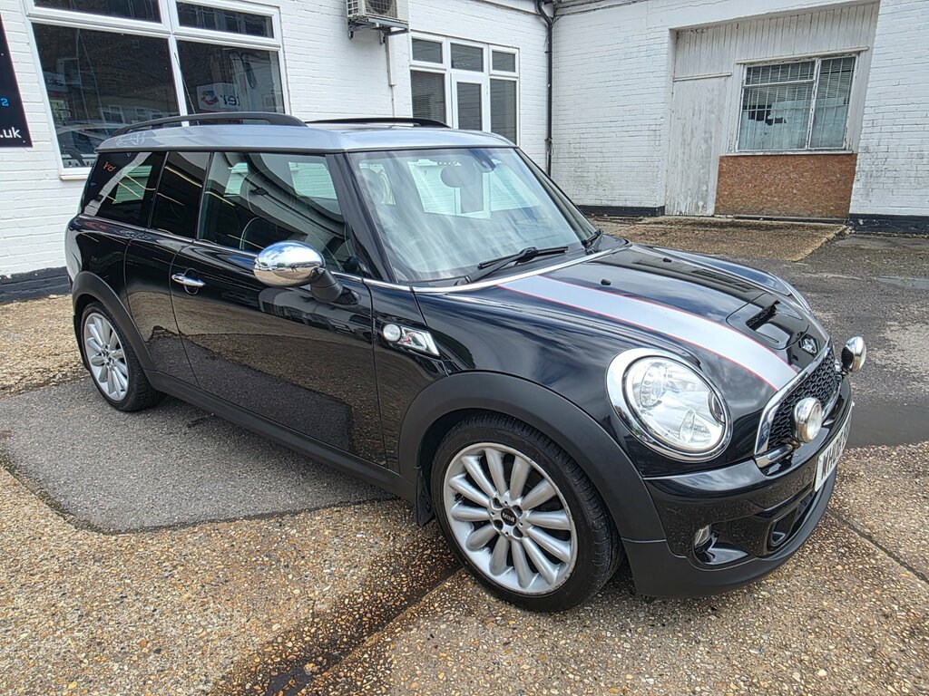 Mini Clubman Cooper S White #30
