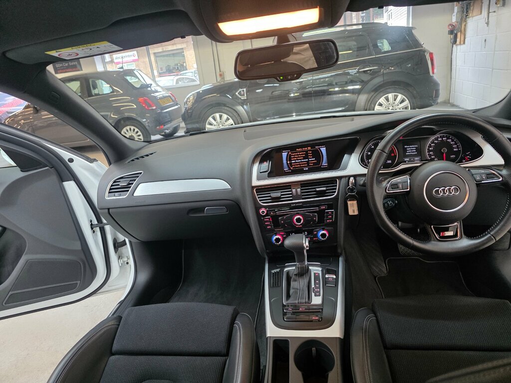 Audi A4 Avant Avant 2.0 Tdi Ultra Se Technik Estate M Blue #32