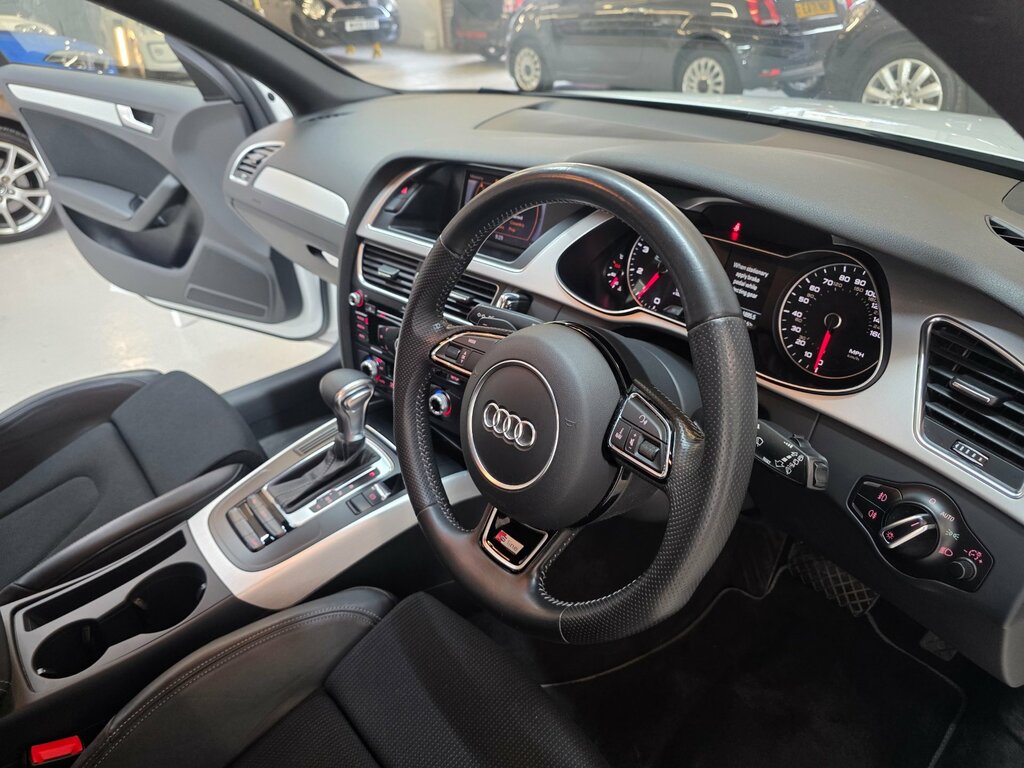 Audi A4 Avant Avant 2.0 Tdi Ultra Se Technik Estate M Blue #14