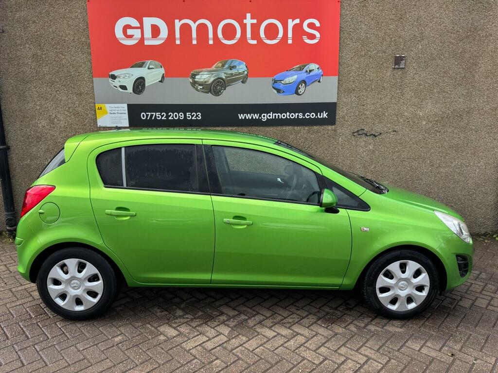 Vauxhall Corsa 1.2I Ecoflex 16V Exclusiv Euro 5 Ss Ac YP62UXU Green #3