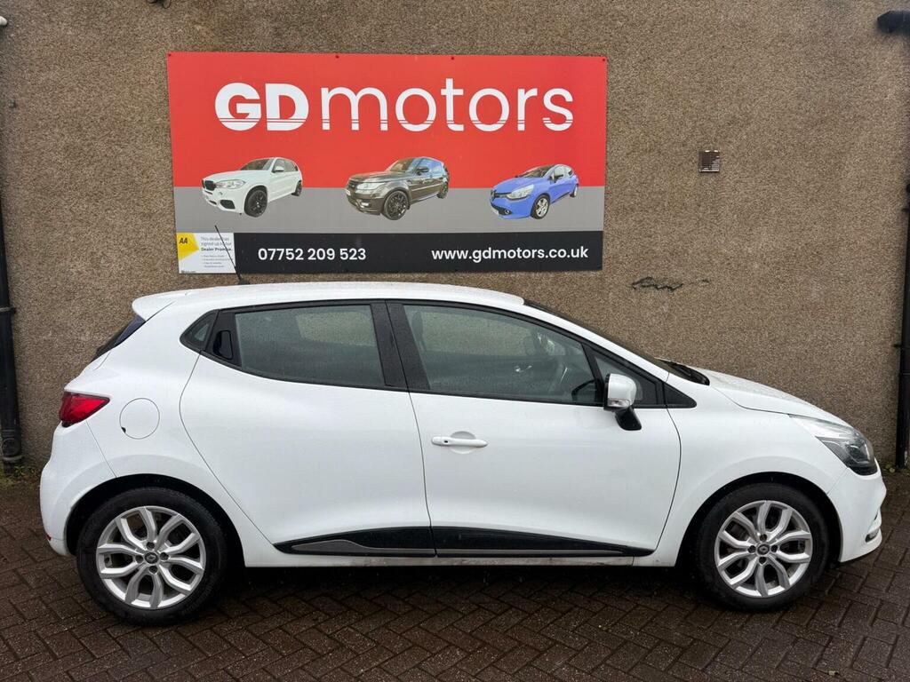 Renault Clio 1.2 16V Dynamique Nav Euro 6 White #6