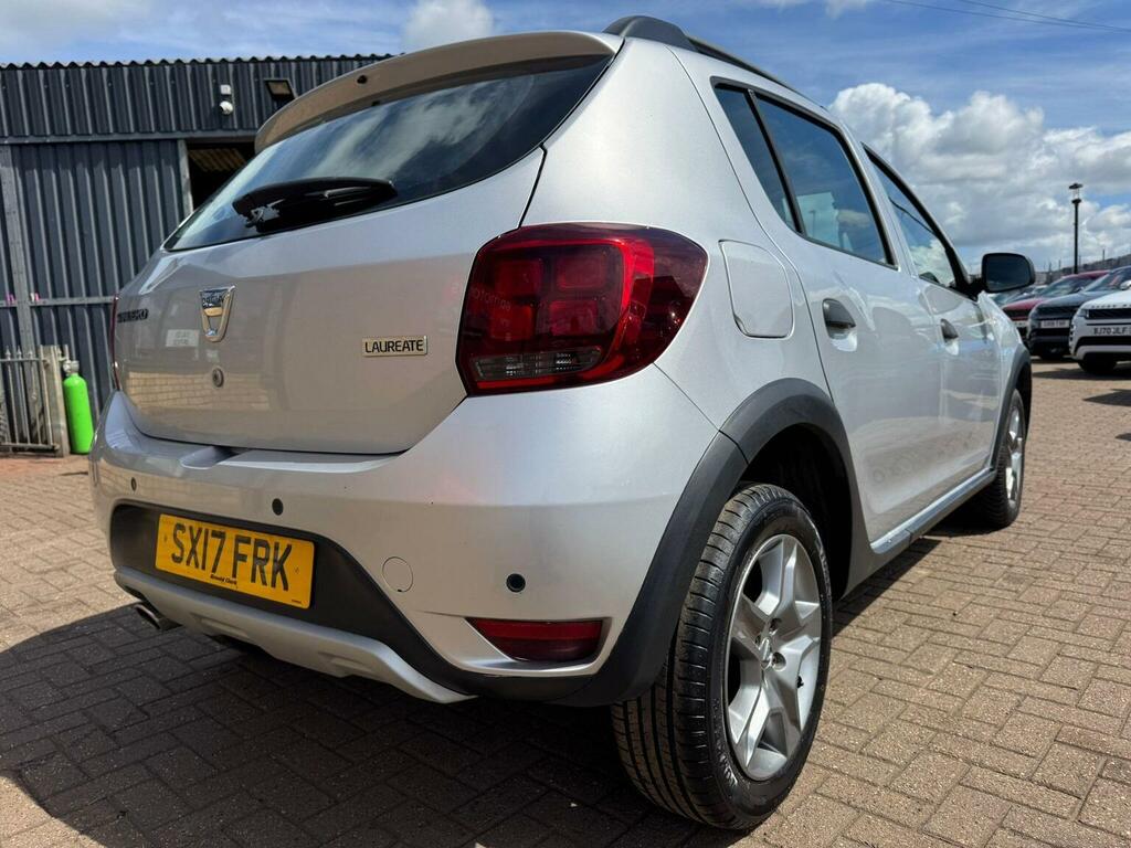 Dacia Sandero Stepway 1.5 Dci Laureate Euro 6 Ss Silver #2
