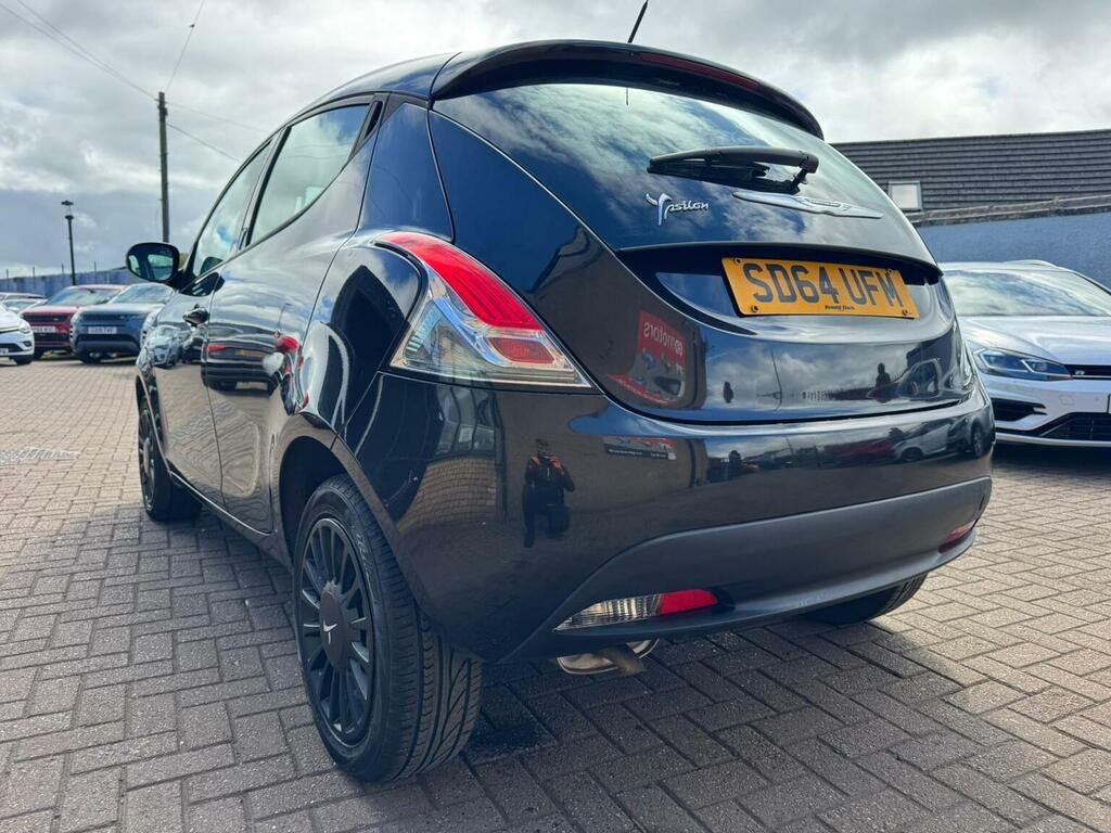 Chrysler Ypsilon Black #28