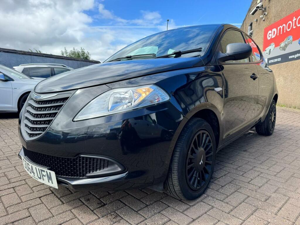 Chrysler Ypsilon Black #19
