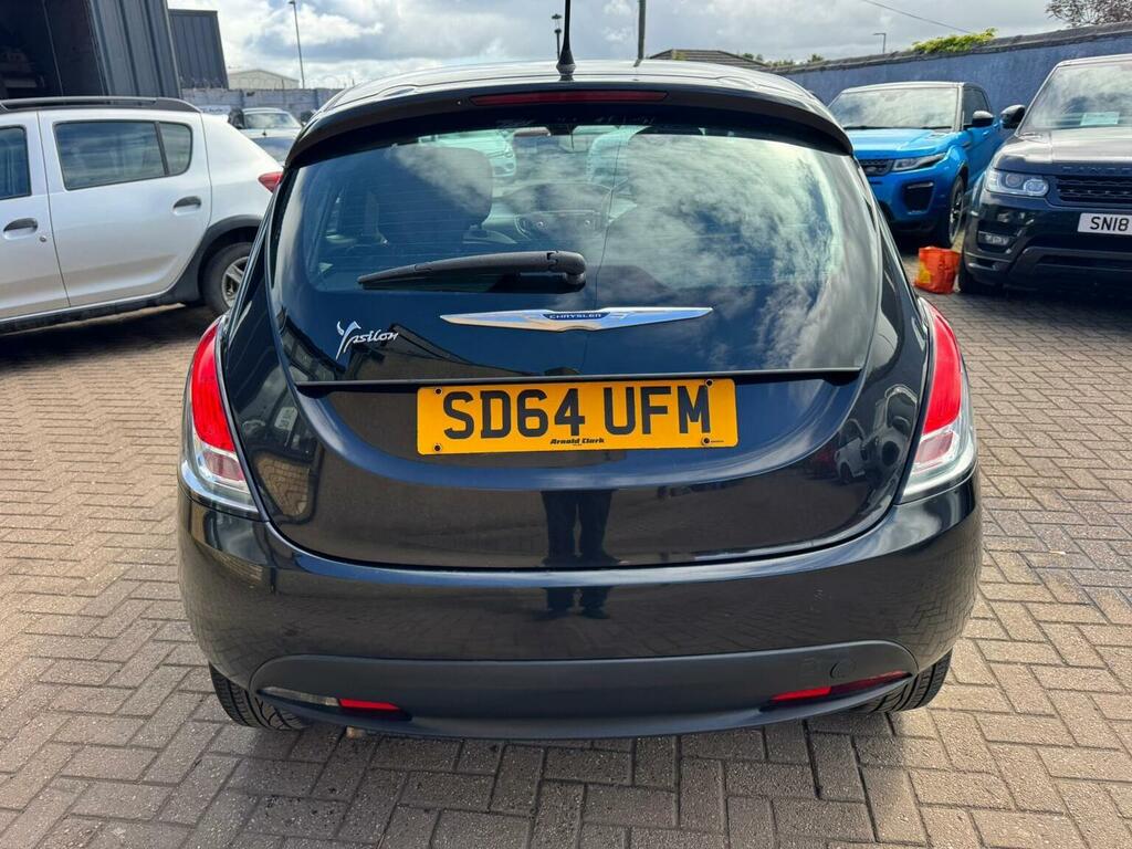 Chrysler Ypsilon Black #12