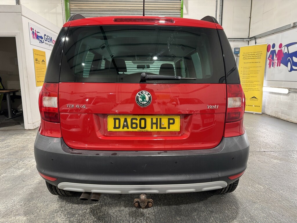 Skoda Yeti Suv 2.0 Tdi Se 201060 Red #6