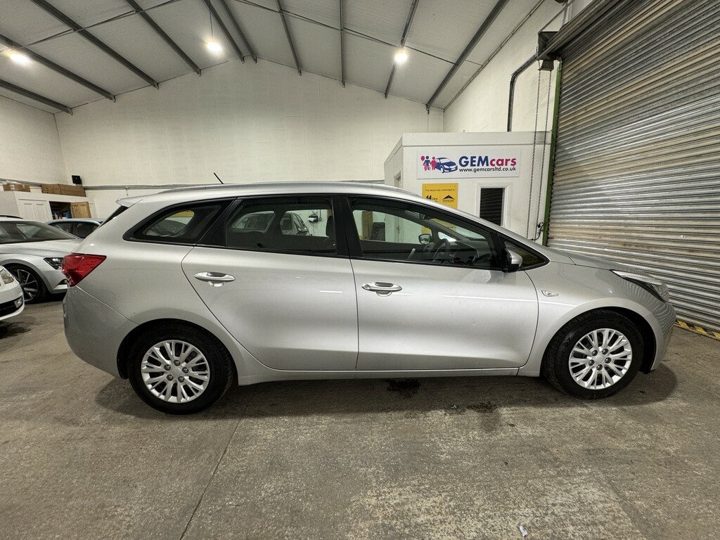 Kia Ceed Estate 1.4 Crdi Ecodynamics 1 201313 Silver #4