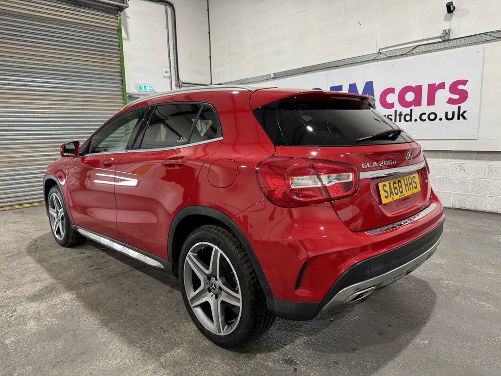 Mercedes-Benz GLA Class Suv 2.1 Gla200d Amg Line 201868 SA68HHS Red #6
