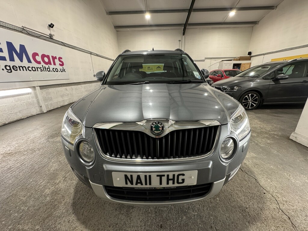 Skoda Yeti Suv 2.0 Tdi Elegance 201111 Grey #2