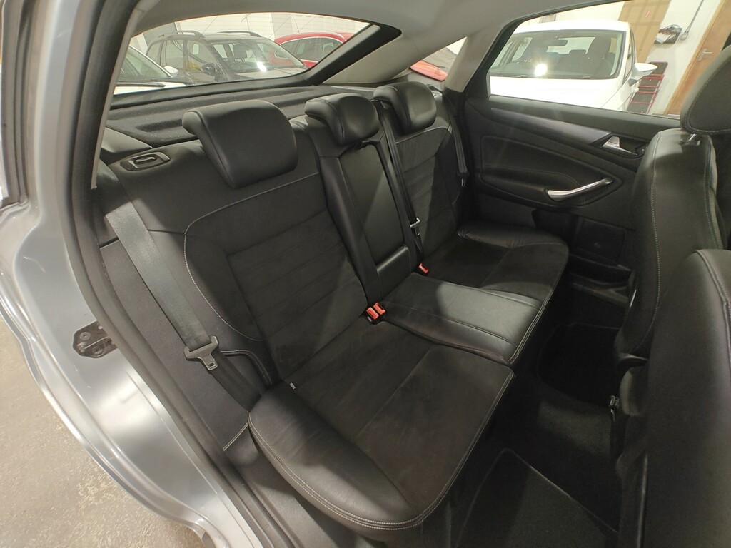 Ford Mondeo 1.6 Edge Tdci Black #29