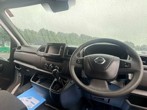 Nissan InterStar Dci Tekna L2h2 White #12