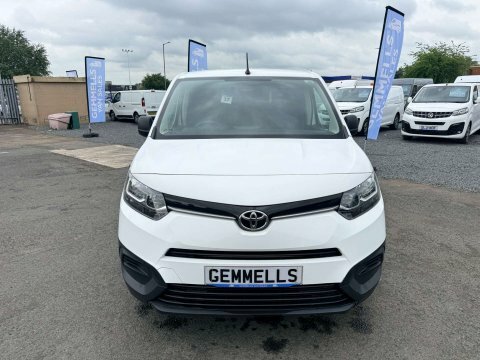 Toyota Proace City 1.5 Proace City White #2