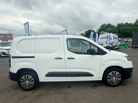 Toyota Proace City 1.5 Proace City White #5