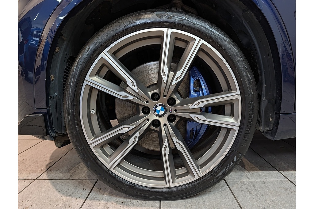 BMW X5 M50d Blue #3