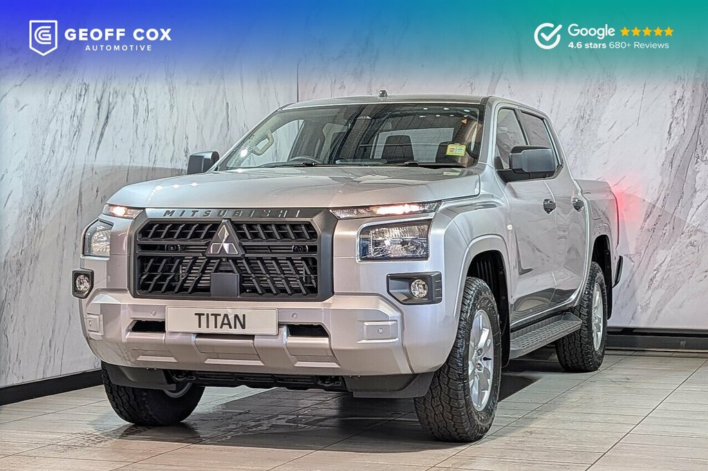 Mitsubishi L200 Titan Silver