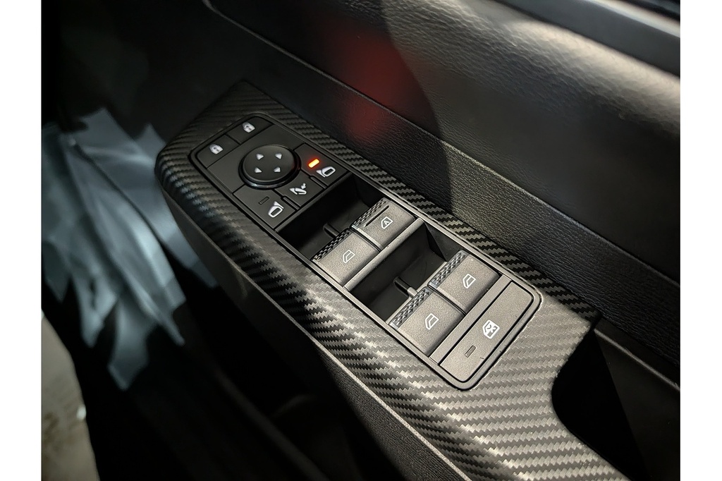 Mitsubishi L200 Pickup Black #40