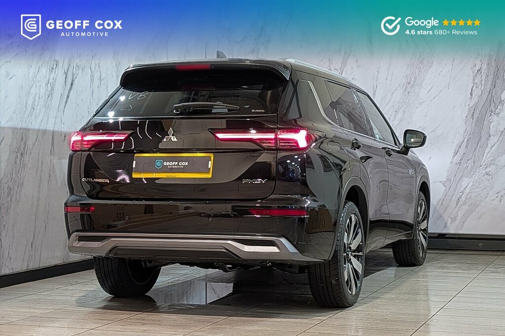 Mitsubishi Outlander Diamond Black #2