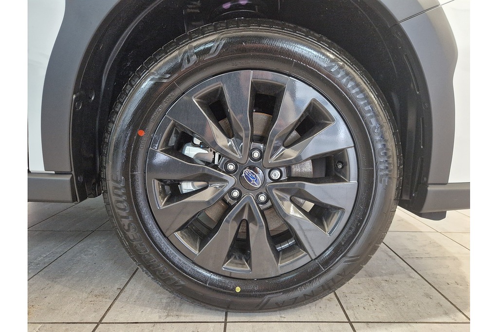 Subaru Outback Field White #3