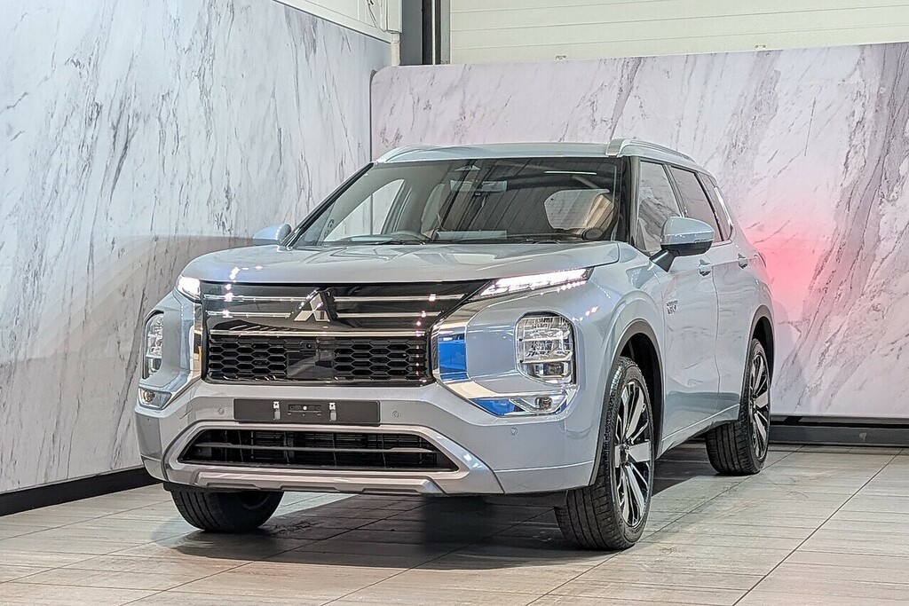 Mitsubishi Outlander Diamond 