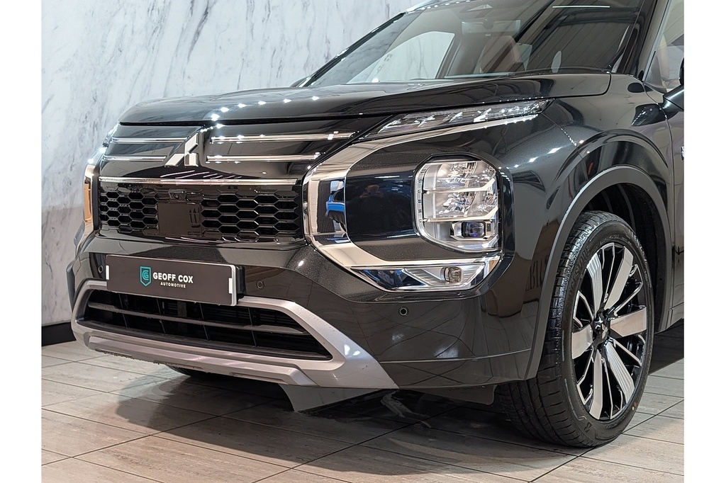 Mitsubishi Outlander Suv Black #13